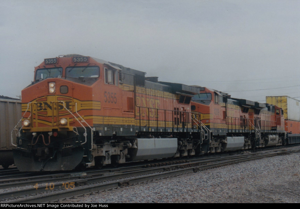 BNSF 5355 East